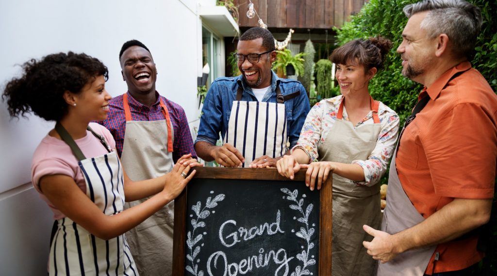 17 grand opening ideas